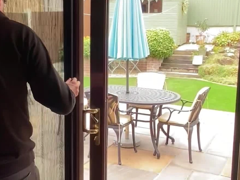 Çayyolu Kedi Sinekliği İnce Yapı İç Mekan Gizliliğini Sağlar Dışarıdan Görünmez