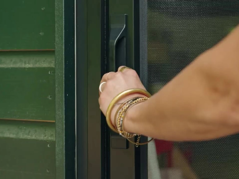 Çayyolu Pileli Sineklik Kolay Montaj İmkanı