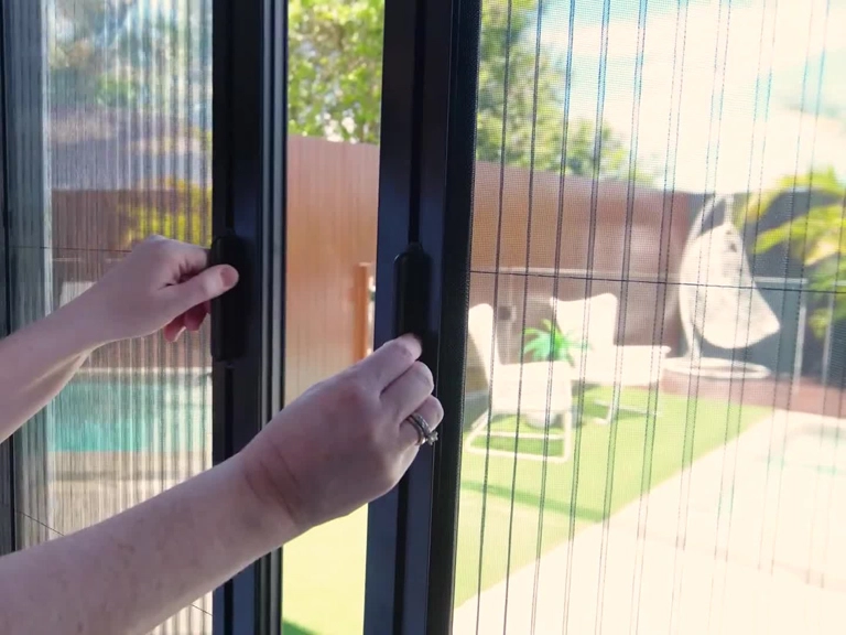 Çayyolu Sürgülü Sineklik Korumada Yeni Trend